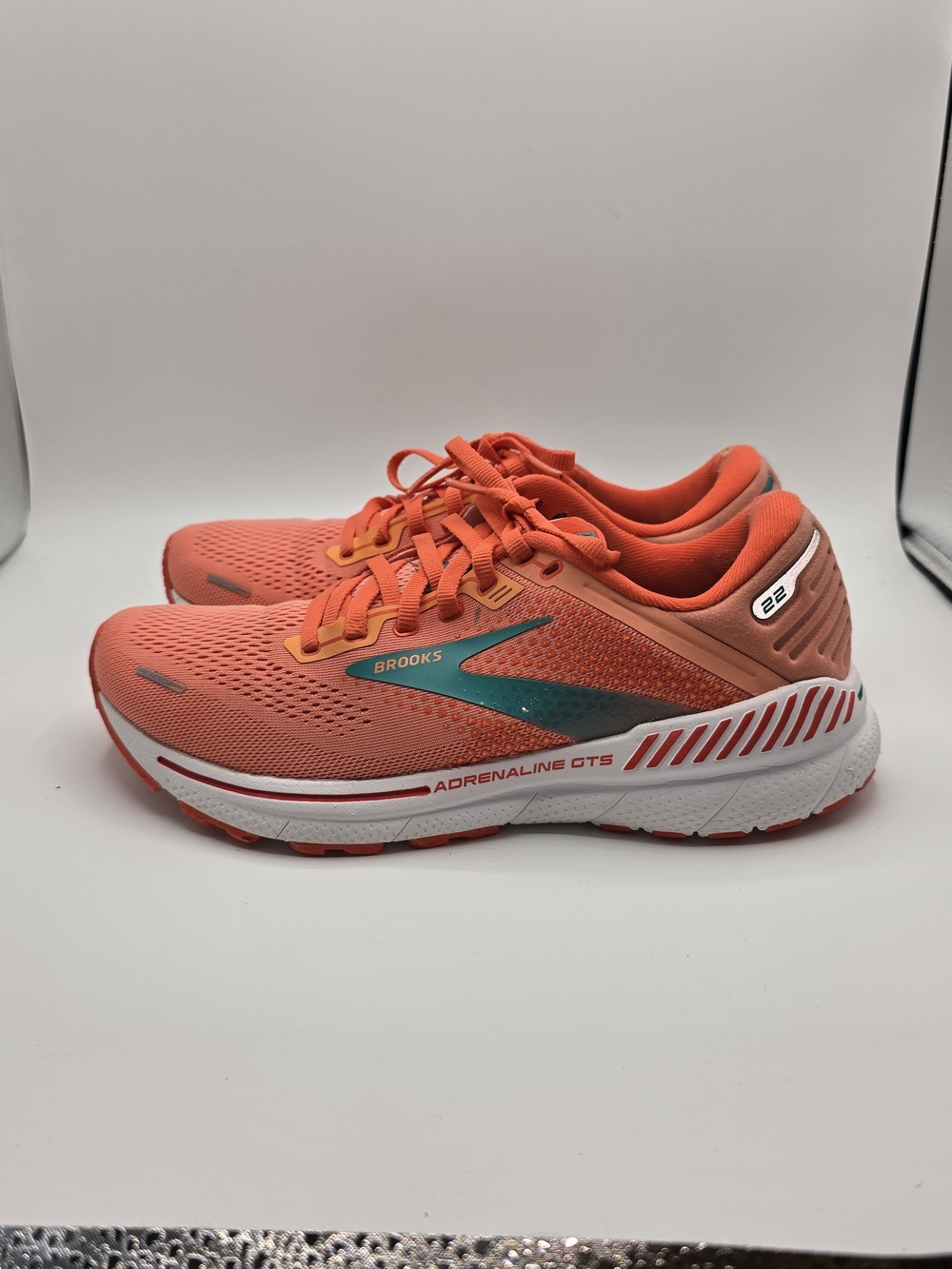 Brooks Women’s 9 Running Walking Gym Jogging Comfort Shoes - Coral Teal - Picture 3 of 9